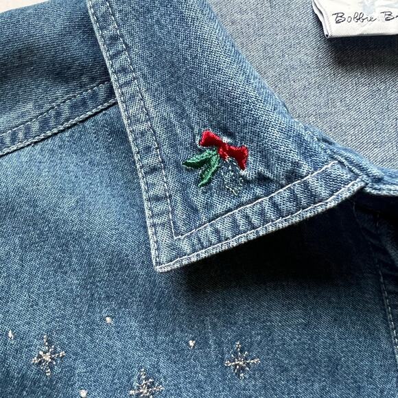 Vintage Embroidered Cardinals Holiday Winter Denim Button Up Birds Shirt Flower - Picture 6 of 9